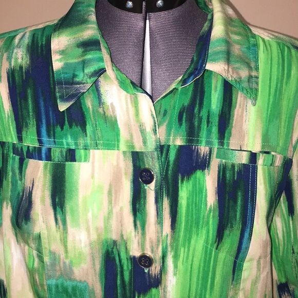 N Touch Button Up Blouse Size med - Picture 3 of 6